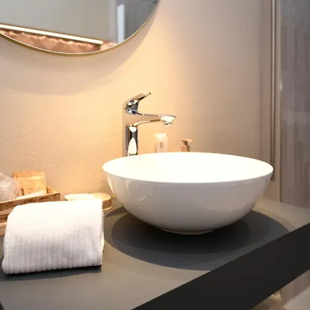 Carolina Callas בית הארחה סירמיונה