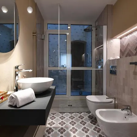 Carolina Callas סירמיונה