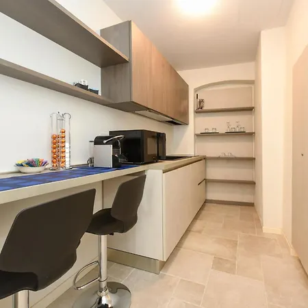 Carolina Callas בית הארחה סירמיונה